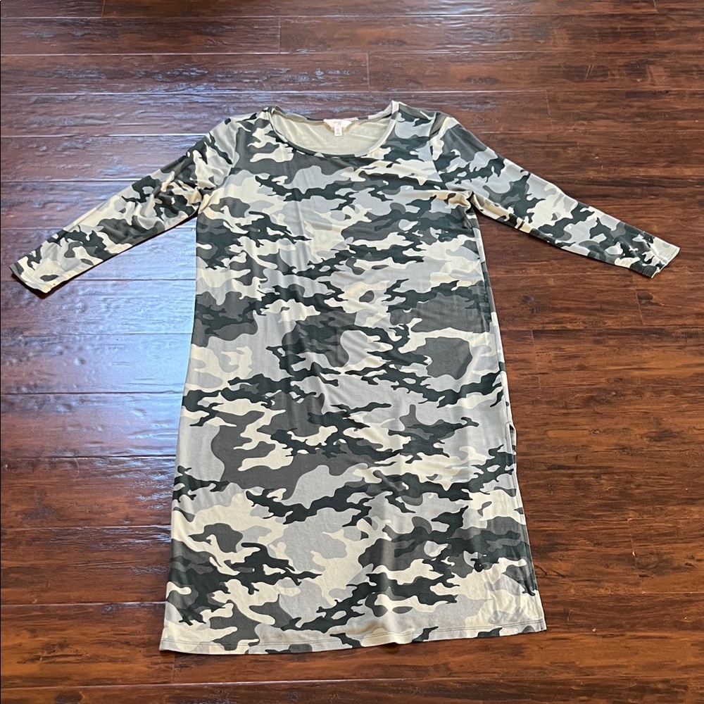 Terra & Sky Camo Print Long Sleeve Maxi Dress Size 0X